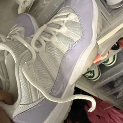 Jordan 11 Low 