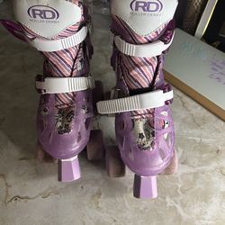 Girl Skates 