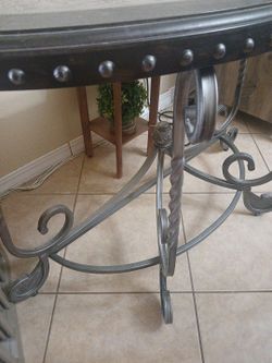 Foyer table Gray with metal