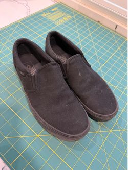 Men’s Vans size 10.5