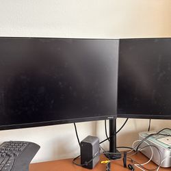 Samsung 24 Inch Monitors X2 With Holder And Keyboard