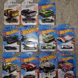 HOT WHEELS Treasure Hunt LOT Cars Trucks MATTEL