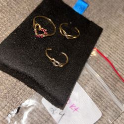 9.5 grams 14k. and 2.4 10k. All tested usable and. scrap hold