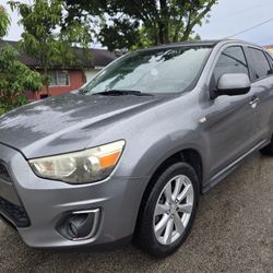 2015 Mitsubishi Outlander 
