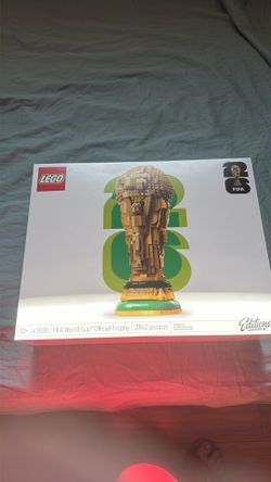 LEGO FIFA World Cup Official Trophy 43020