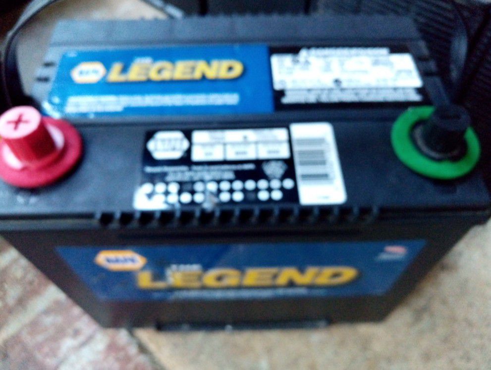 NAPA LEGEND group 24 car truck battery perfect