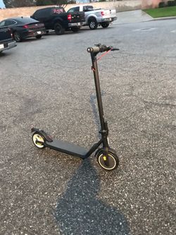5th wheel e-scooter