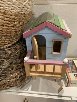 Dollhouse