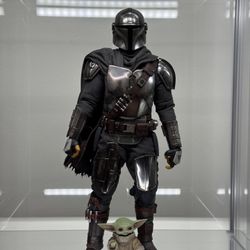 Hot Toys Mandalorian and Grogu TMS051 
