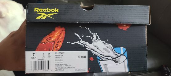 Reebook Hot Ones! Size 7 Deadstock!!