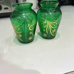 2 Anchor Hocking Bud Vases 