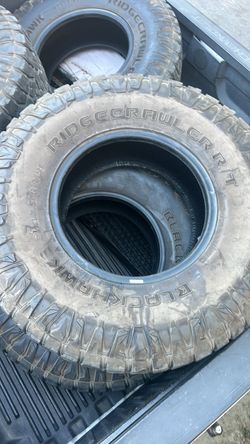 Blackhawk Ridgecrawler R/T Mud Terrain Tires