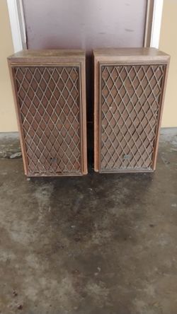 Vintage Nova 7B and Epicure A70 Speakers TESTED