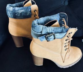 Ladies Ankle Boots