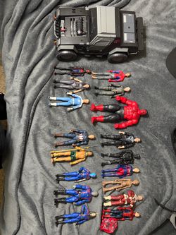Marvel Action Figure Lot with Toy Vehicle