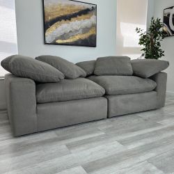 Bob's Dream Cloud Couch