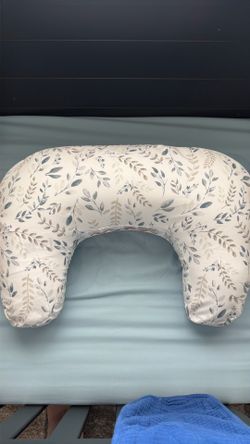 Nursing pillow