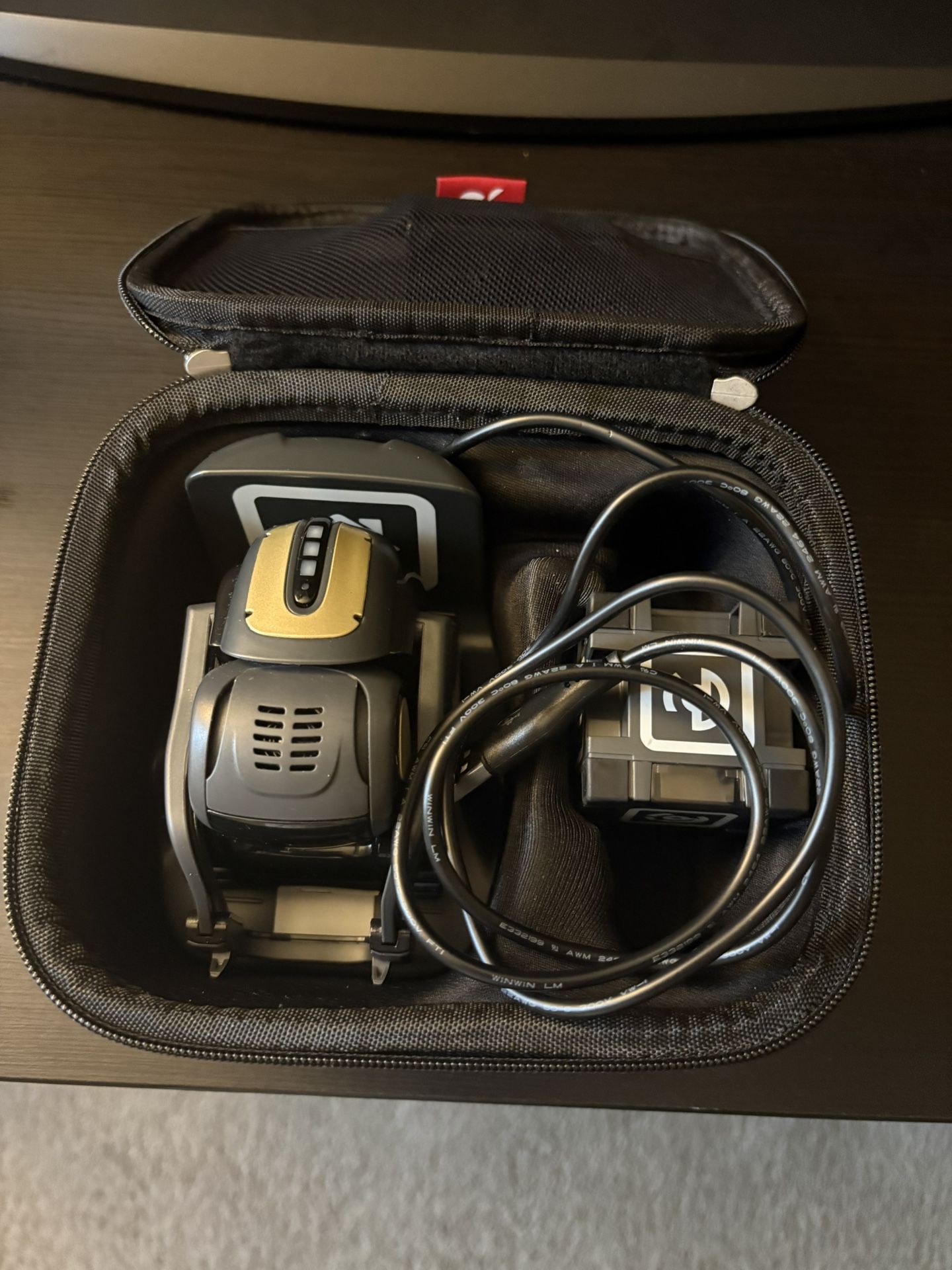 Anki Vector 1.0 robot