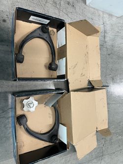 Lexus IS300 Upper Control Arms