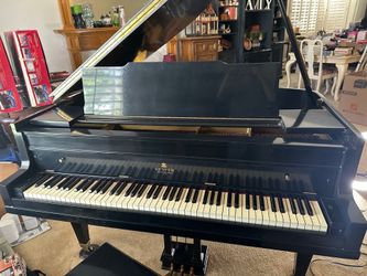 1920’s Black Lester Baby Grand Piano.