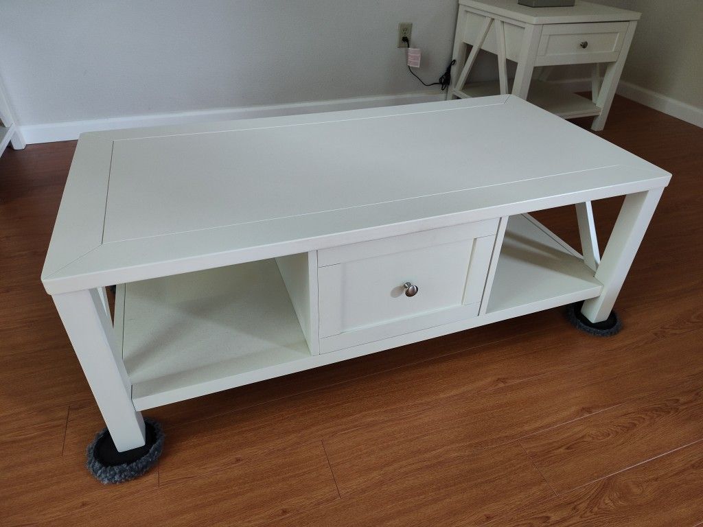 Ashley Furniture Coffee Table