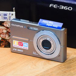 Olympus Digital Camera FE-360