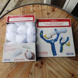 New Christmas Snowball Launchers With Snowballs