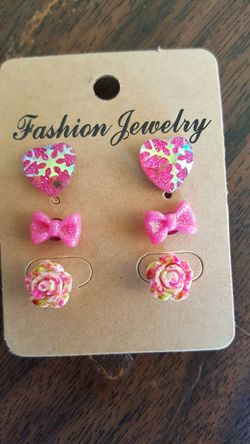 Earings