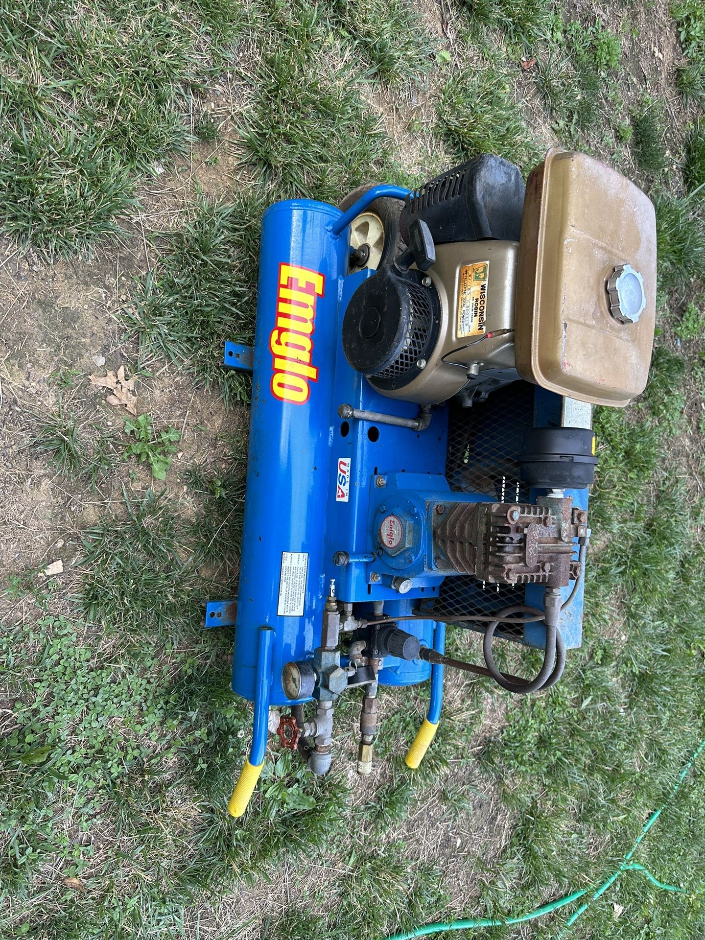 Emglo Air Compresor