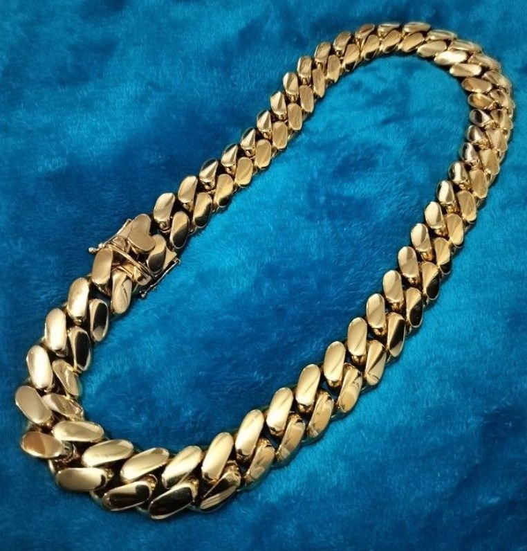 Miami Cuban Link Gold Plated 20mm Heavy Chain 