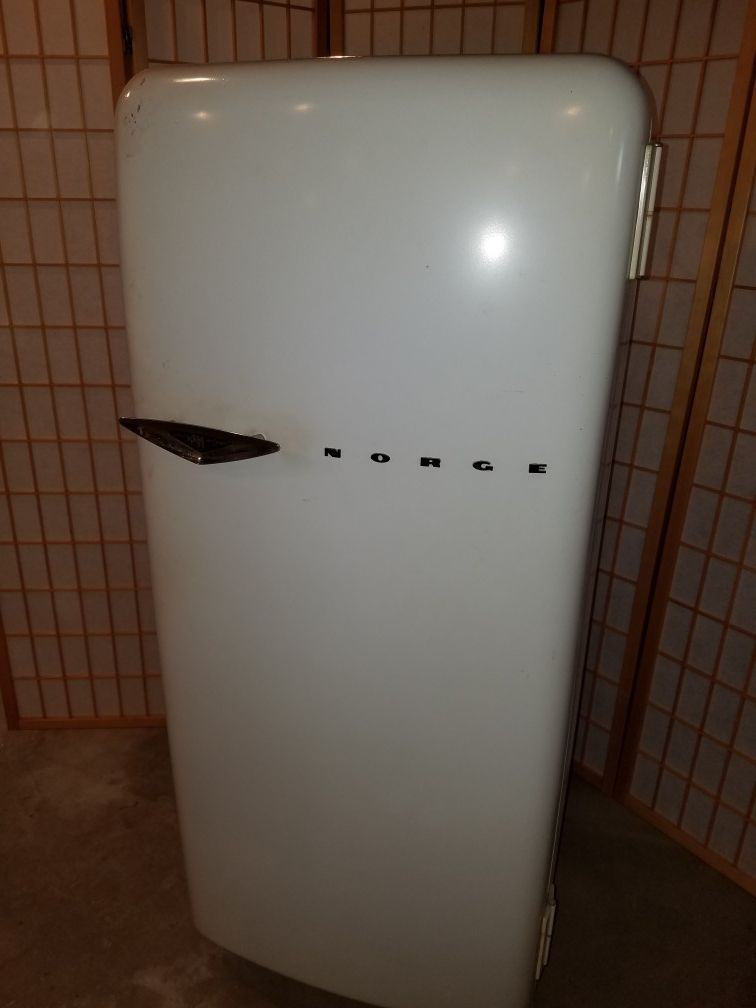 Vintage Norge Refrigerator - White