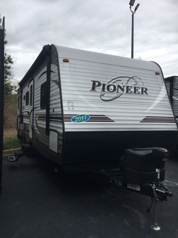 2017 Heartland Pioneer BH270