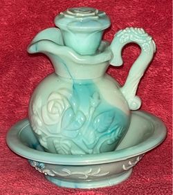 Vintage Avon Jadeite Green Swirl Milk Glass Mini Pitcher and Bowl Set (small manufacturer flaw see photos!) Like NEW!
