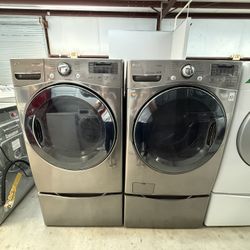 Deal LG Washer and Dryer set with Pedestal 