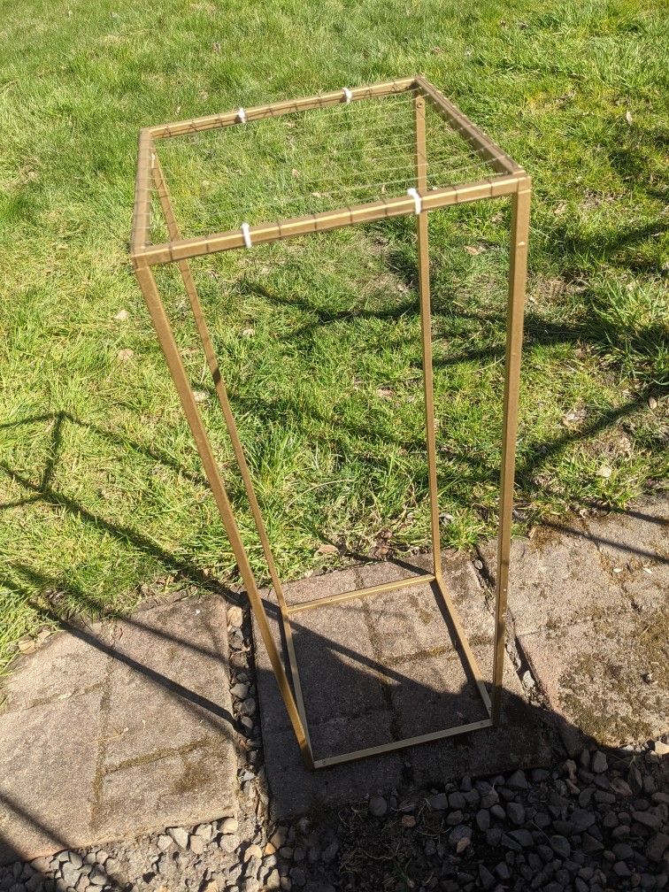 Center piece stand