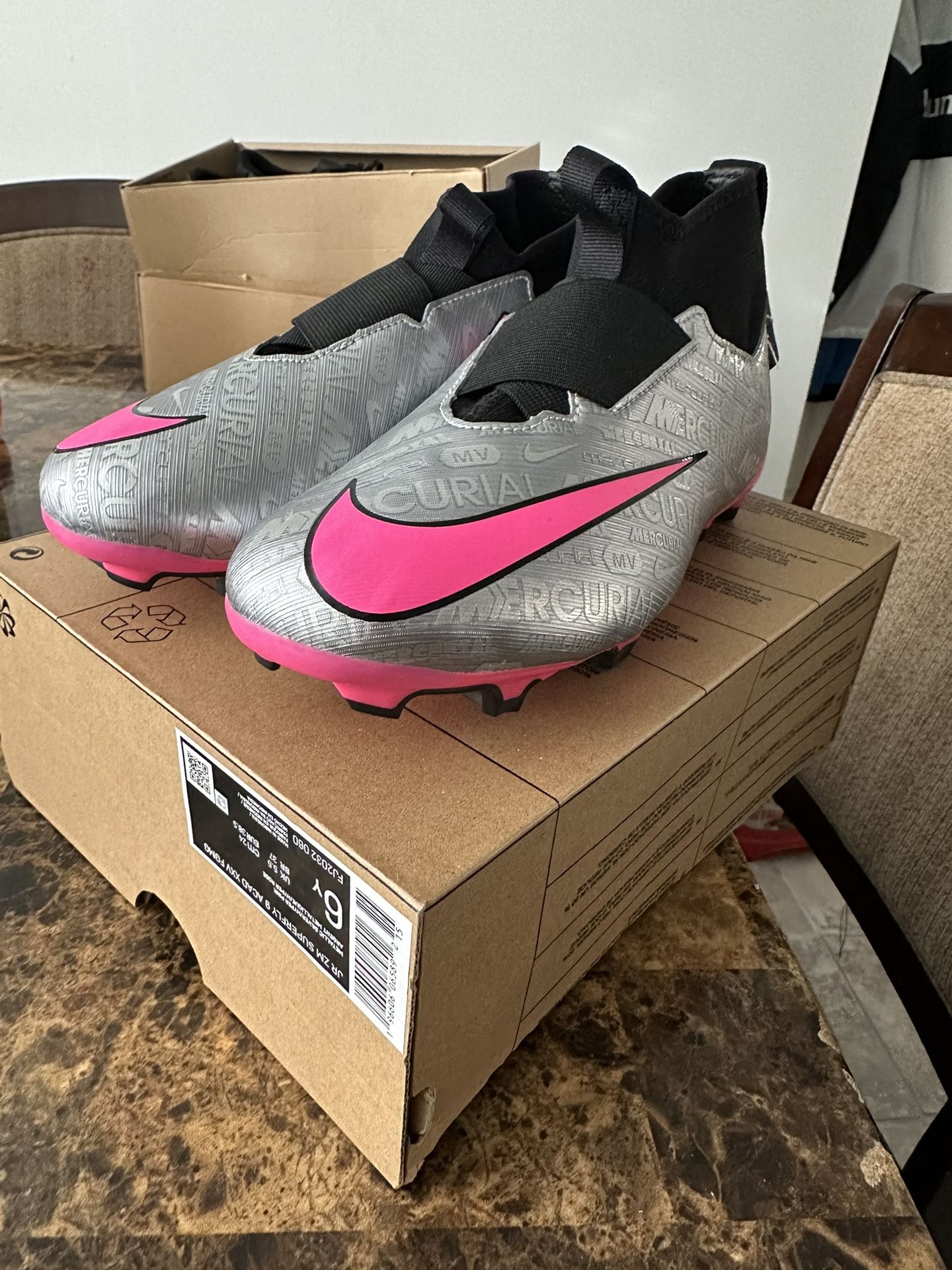 Nike Jr Zoom Superfly 9 Kids Size 6y