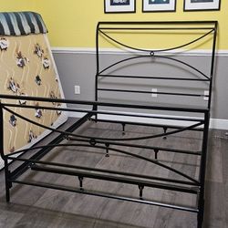 Queen Size HeadboardFootboarf W/ Bed Frame