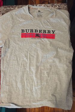 Burberry XL T shirt
