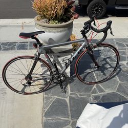 Fiji 3.0 arc road bike