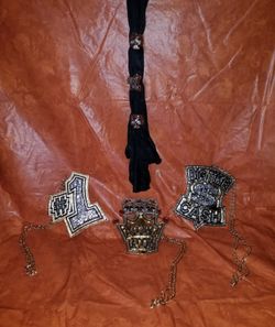 HALLOWEEN COSTUME RAPPER GOLD CHAINS AND RING SET
