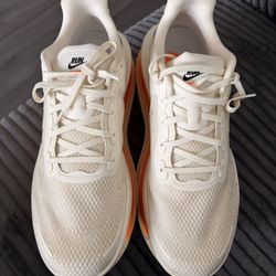 Nike Vomero Premium Men Shoes 12.5