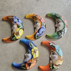 Authentic Mayolica Talavera Moon🌙 Wall Decoration. (Clay Pots, Planters, Plants) $35 cada una