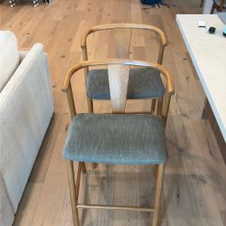 Counter Level Bar Stools