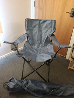 2 Folding Camp Chairs