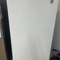 Whirlpool Freezer Brand New Open Box With 1 Year Warranty Only $799