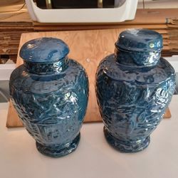 Decorative ginger jars 