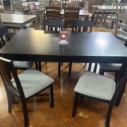 Kitchen Dining Table Set With 6 Chairs 
