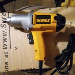 DeWalt 1/2 Inch Impact Wrench 