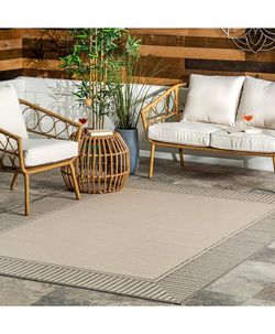 9' x 12' Outdoor Area Rug