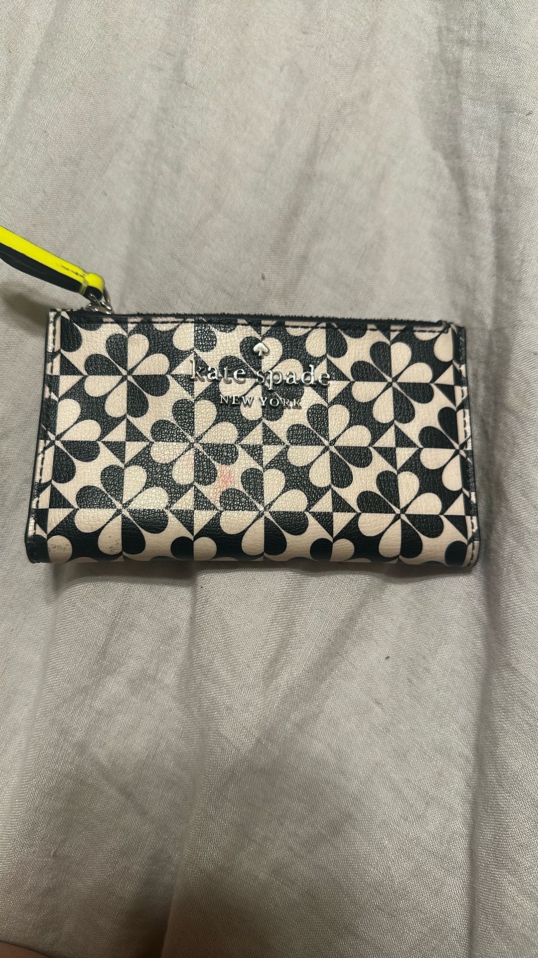 Tory Burch Wallet Used 